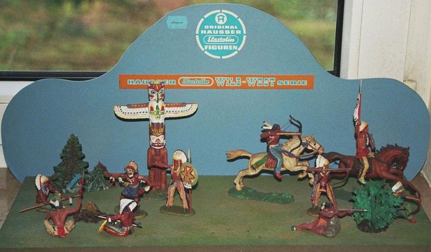 27_Schaustueck_Elastolin-Indianer_FM.jpg