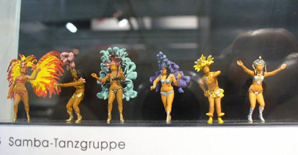 fig_Samba-Tanzgruppe_679_b.JPG