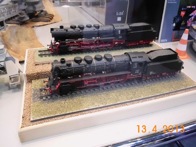 bahn012_Loks_ke.jpg