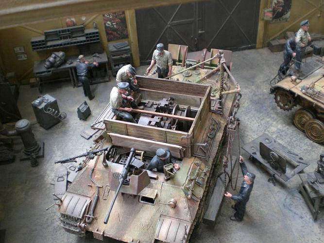 WKII-Panzerreparatur_978_w.JPG