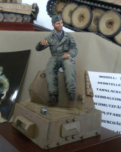 Fig-Panzerfahrer_1790_w.JPG