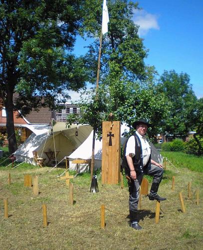 20100626_Westerntreffen_Rathaus_Drochtersen_040_hinter_Kultu.jpg
