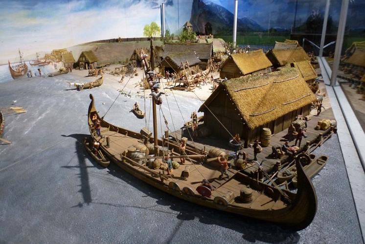 Haithabu_8763.jpg - CREATOR: gd-jpeg v1.0 (using IJG JPEG v62), quality = 90