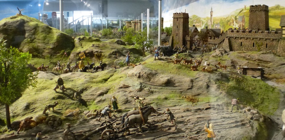 Mittelalter_8968.jpg - CREATOR: gd-jpeg v1.0 (using IJG JPEG v62), quality = 90