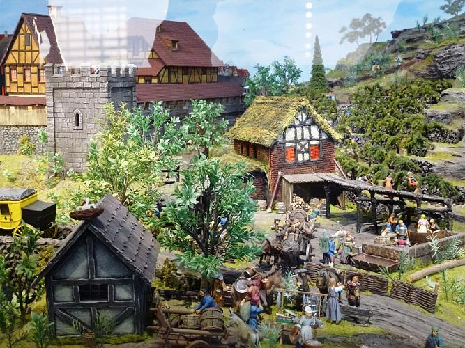 Thurn_und_Taxis_8374.jpg - CREATOR: gd-jpeg v1.0 (using IJG JPEG v62), quality = 90