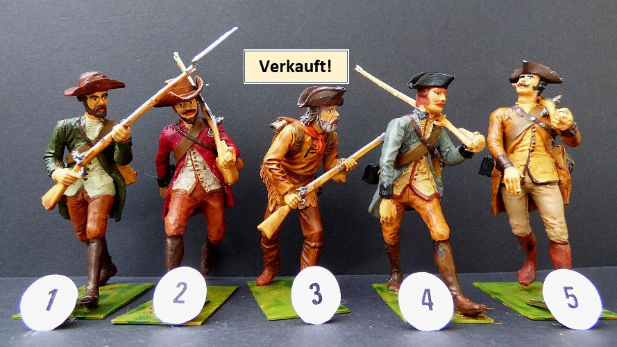 Tra_001_Fusser.JPG - Jede Figur 10 Euro